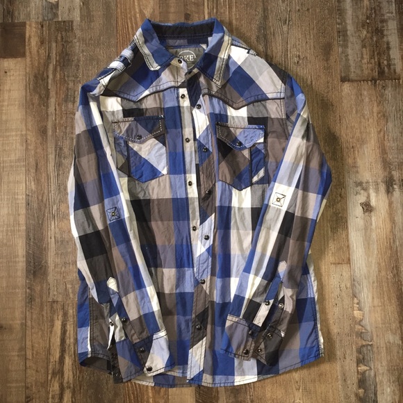 button down - Picture 1 of 3